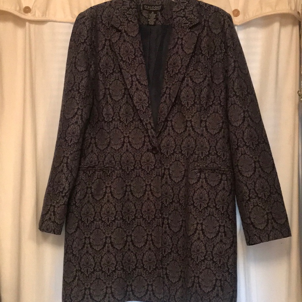 Women’s Grey and Black pattern blazer, Long